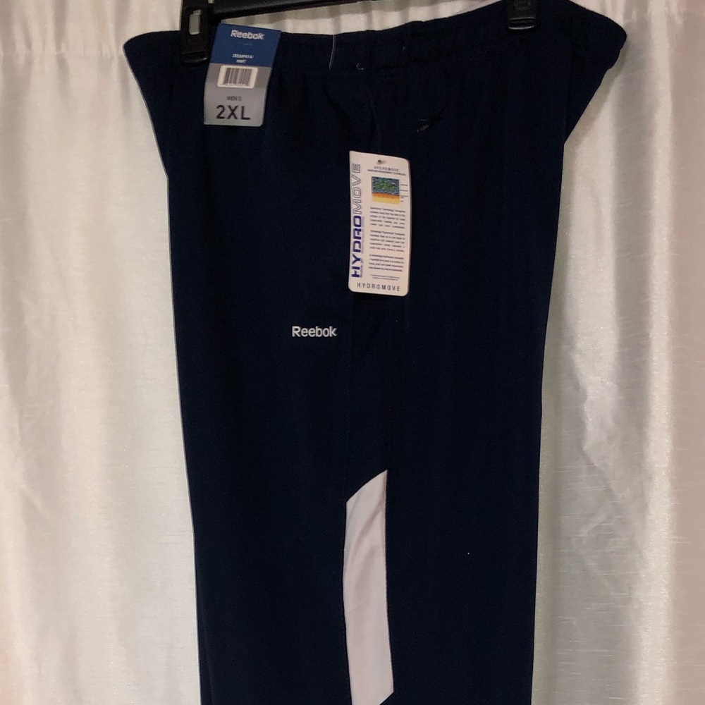 Reebok “Hydra move” joggers